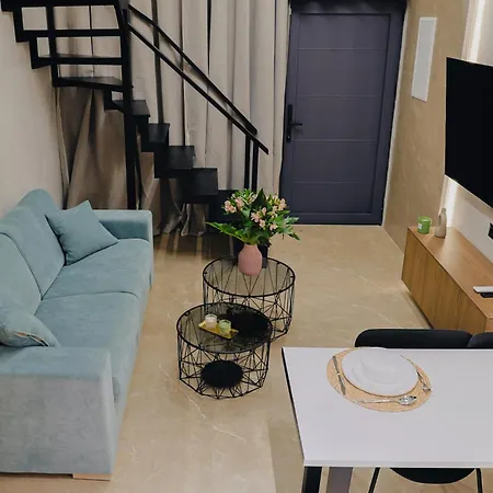 Elan Loft