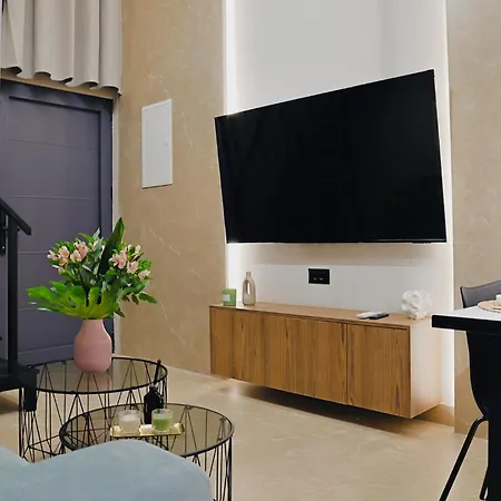 Elan Loft דירה *